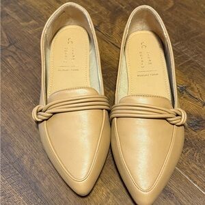 LC Lauren Conrad flats and n Tan